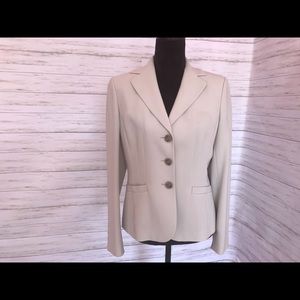 Ann Taylor cream blazer